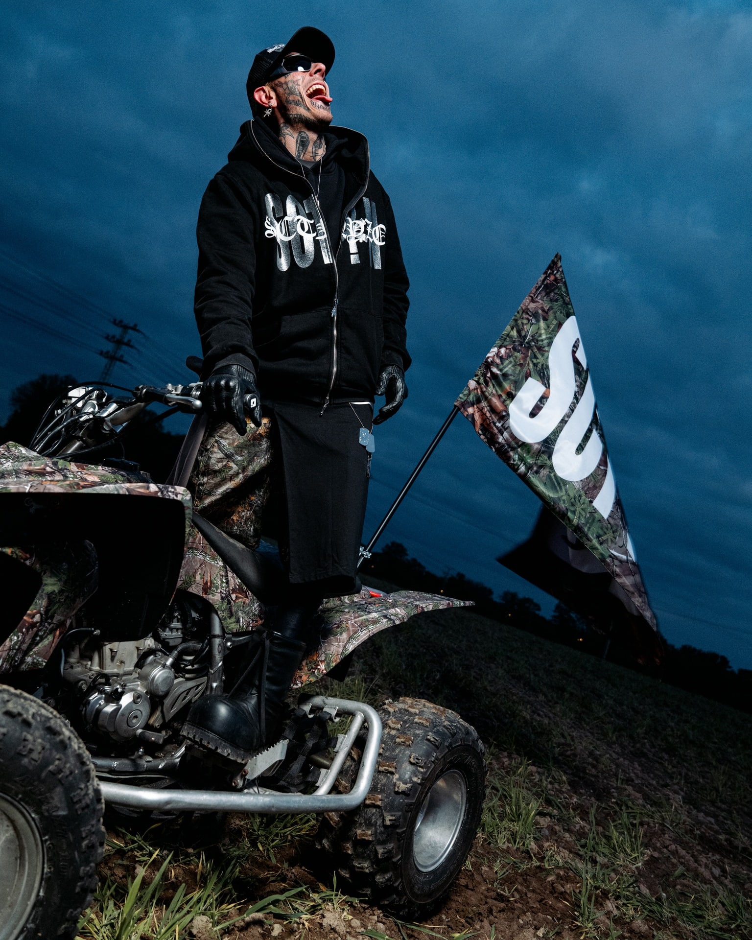 SCTN × Yzomandias, 2