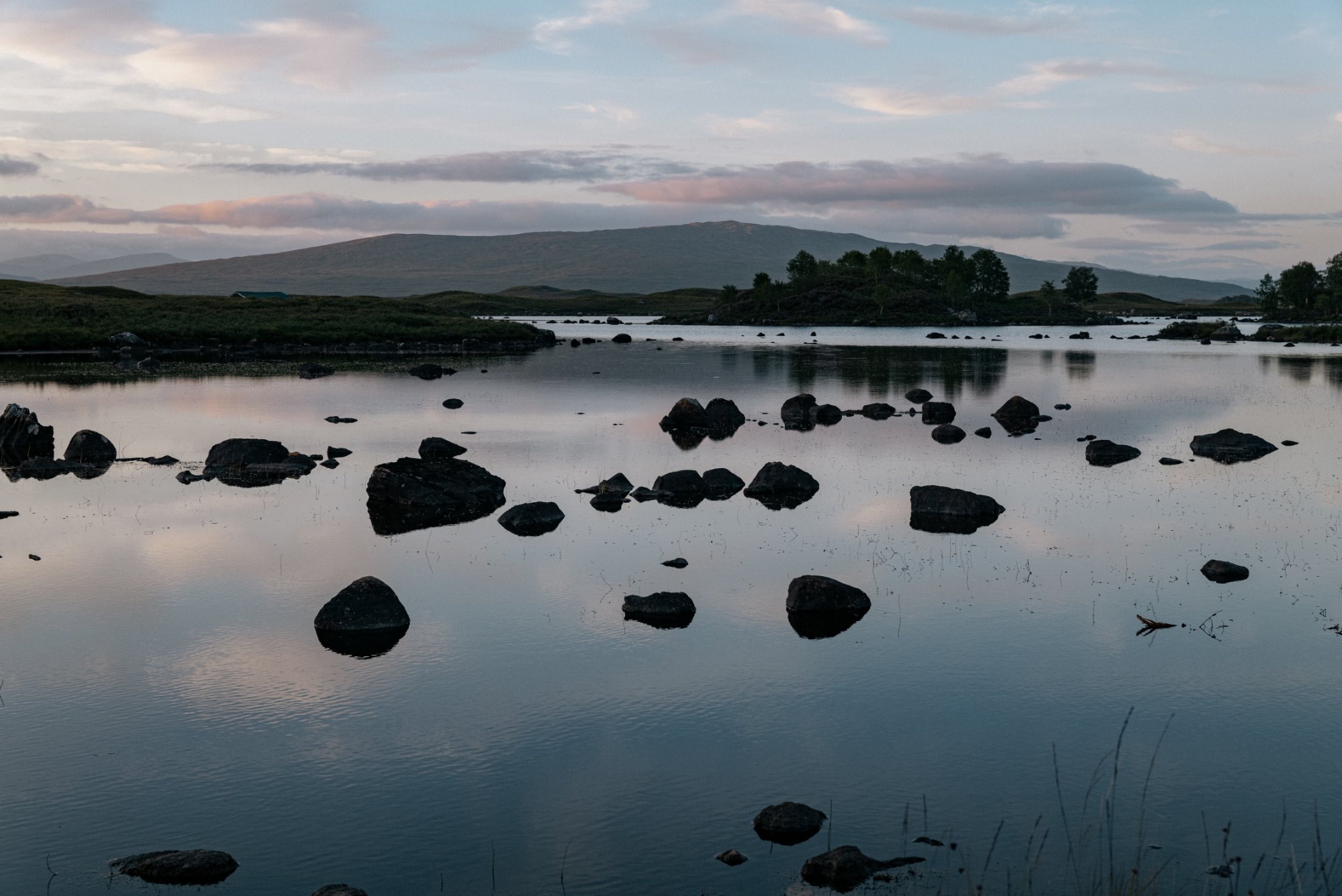 Mooq Scotland, 22