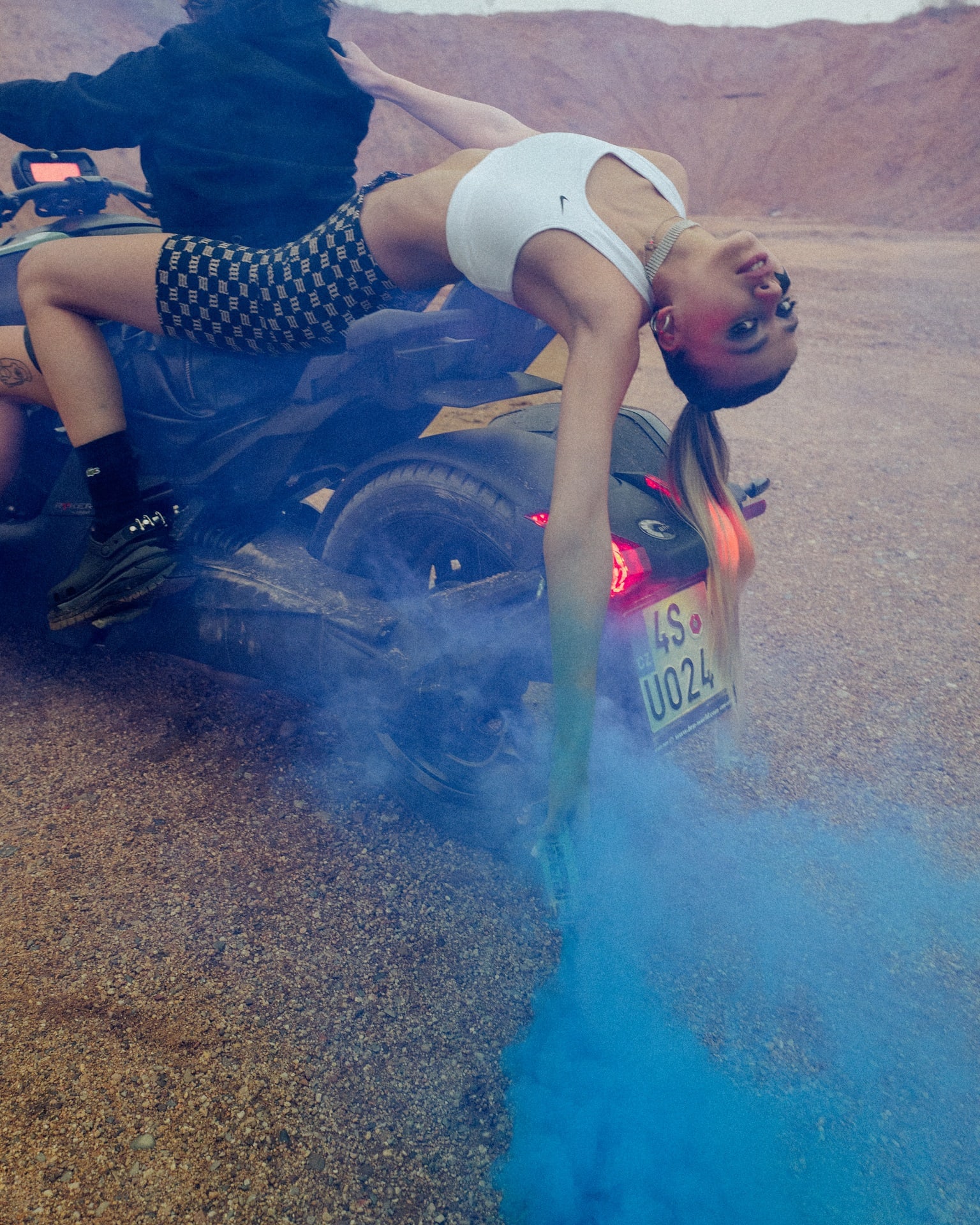 Footshop Summer Must Burn, 4