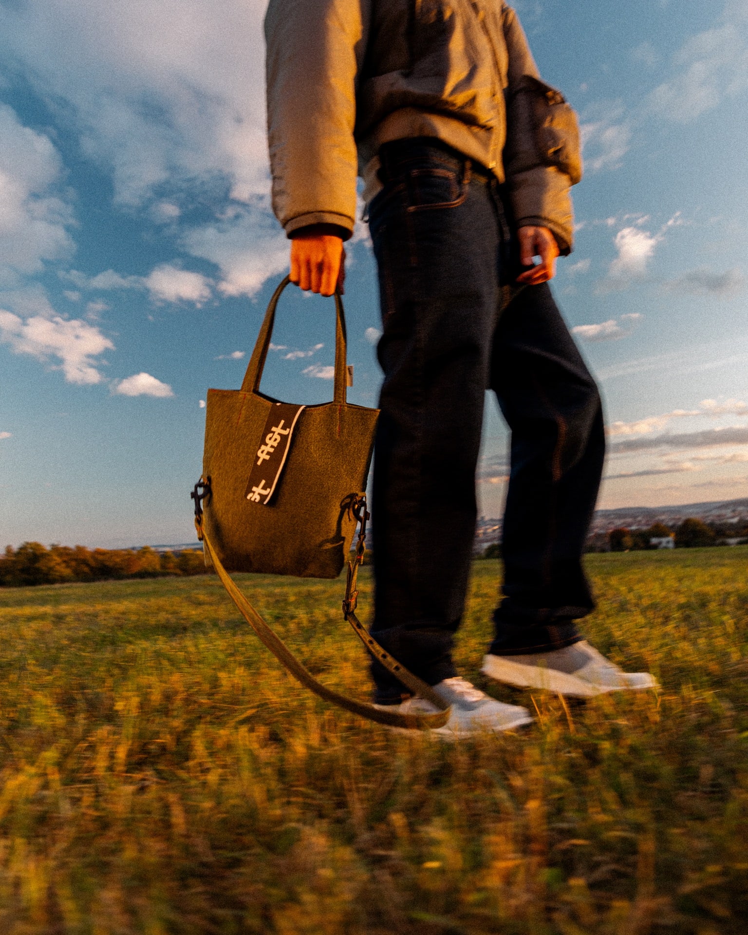 Jan Société Handbags, 4